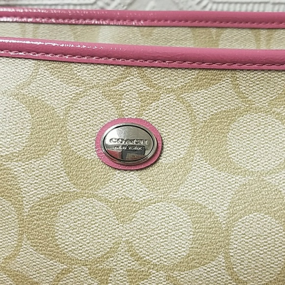 Coach tote - Picture 2 of 6